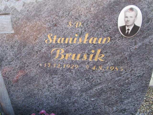Stanisław Brusik 1929 Frydrychowice - Grobonet - Wyszukiwarka osób pochowanych